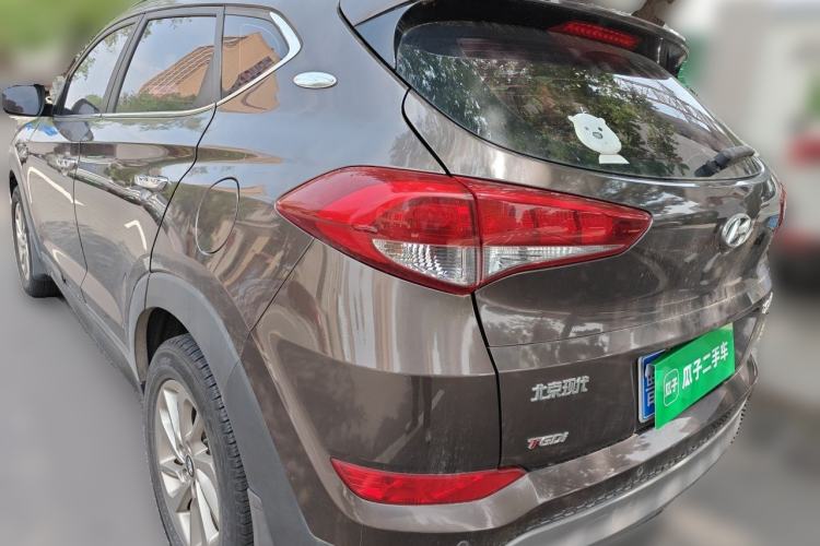 Used Hyundai Tucson 2018 1.6T Dual-Clutch Two-Wheel Drive 15th Anniversary Special Edition Rear Left 45 Deg