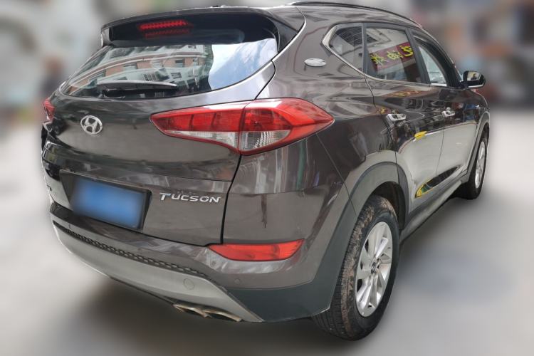 Used Hyundai Tucson 2018 1.6T Dual-Clutch Two-Wheel Drive 15th Anniversary Special Edition Rear Right 45 Deg