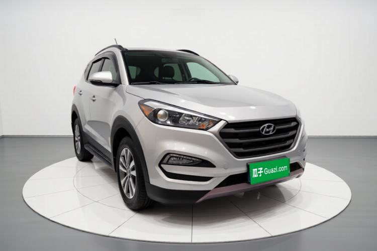 Used Hyundai Tucson 2018 1.6T Dual-Clutch Two-Wheel Drive 15th Anniversary Special Edition Front