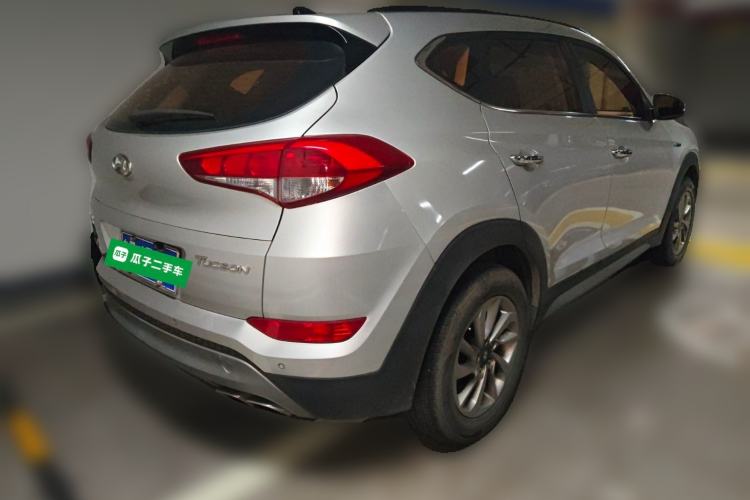 Used Hyundai Tucson 2018 1.6T Dual-Clutch Two-Wheel Drive 15th Anniversary Special Edition Rear Right 45 Deg