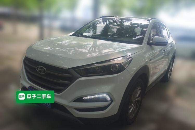 Used Hyundai Tucson 2018 1.6T Dual-Clutch Two-Wheel Drive 15th Anniversary Special Edition Guazi used car, China used car export, Used car for sale, Used  cars, Cheapest cars for sale
