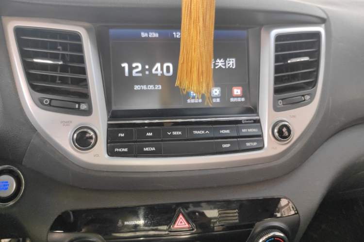 Used Hyundai Tucson 2018 1.6T Dual-Clutch Two-Wheel Drive 15th Anniversary Special Edition Audio And AC Panel