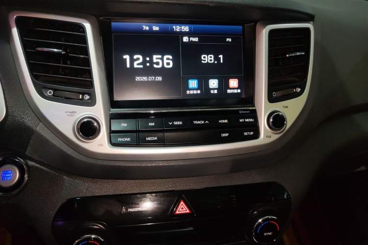 Used Hyundai Tucson 2018 1.6T Dual-Clutch Two-Wheel Drive 15th Anniversary Special Edition Audio And AC Panel