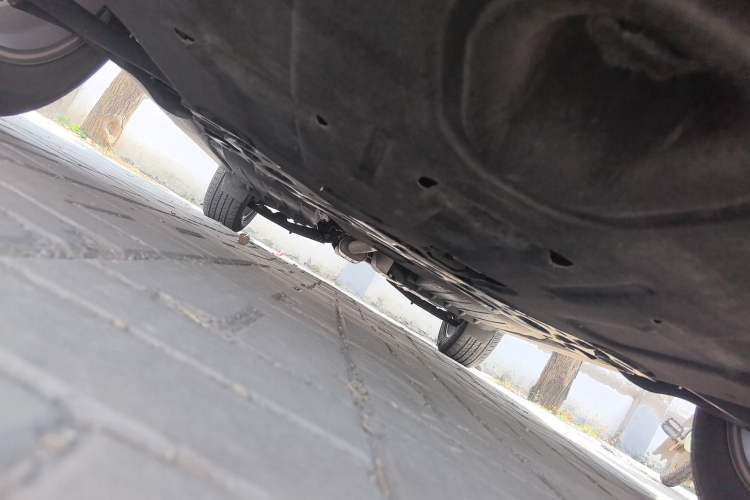 Used Hyundai Tucson 2018 1.6T Dual-Clutch Two-Wheel Drive 15th Anniversary Special Edition Chassis Front