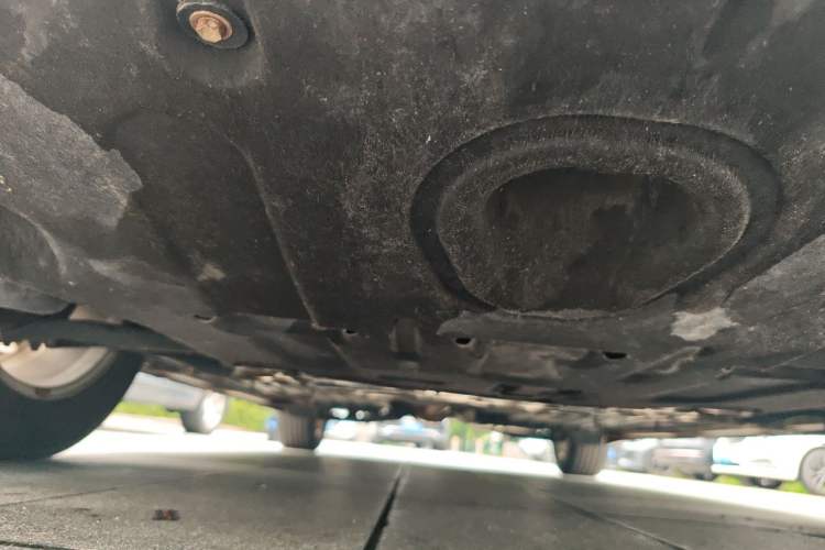Used Hyundai Tucson 2018 1.6T Dual-Clutch Two-Wheel Drive 15th Anniversary Special Edition Chassis Front