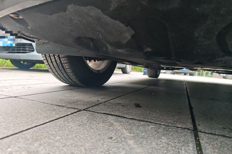 Used Hyundai Tucson 2018 1.6T Dual-Clutch Two-Wheel Drive 15th Anniversary Special Edition Chassis Front Right