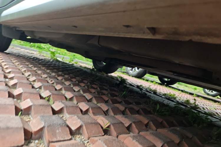 Used Hyundai Tucson 2018 1.6T Dual-Clutch Two-Wheel Drive 15th Anniversary Special Edition Chassis Front Right