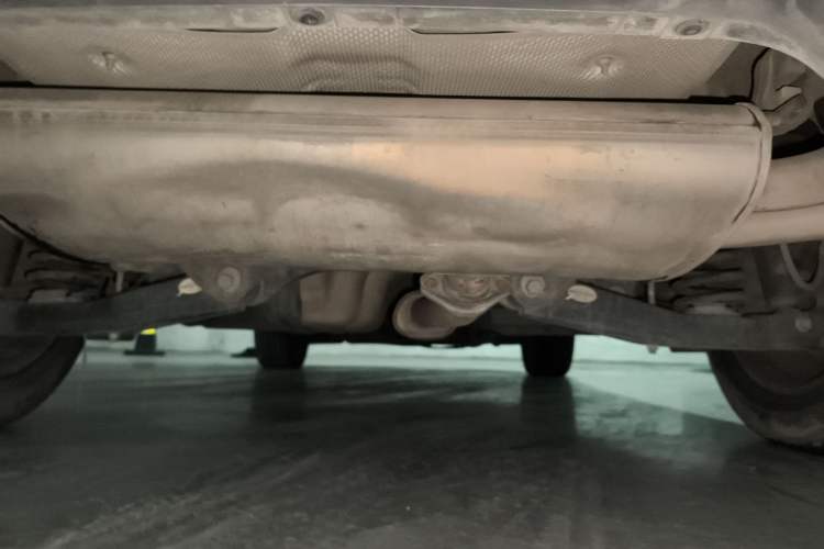 Used Hyundai Tucson 2018 1.6T Dual-Clutch Two-Wheel Drive 15th Anniversary Special Edition Chassis Rear