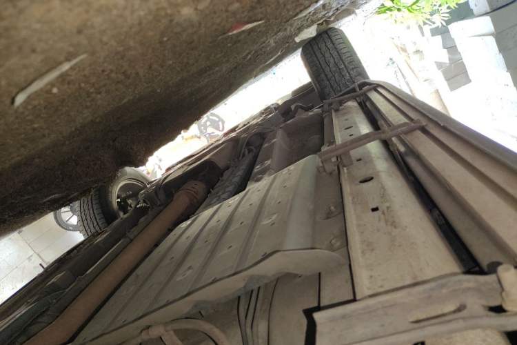 Used Hyundai Tucson 2018 1.6T Dual-Clutch Two-Wheel Drive 15th Anniversary Special Edition Chassis Rear Left