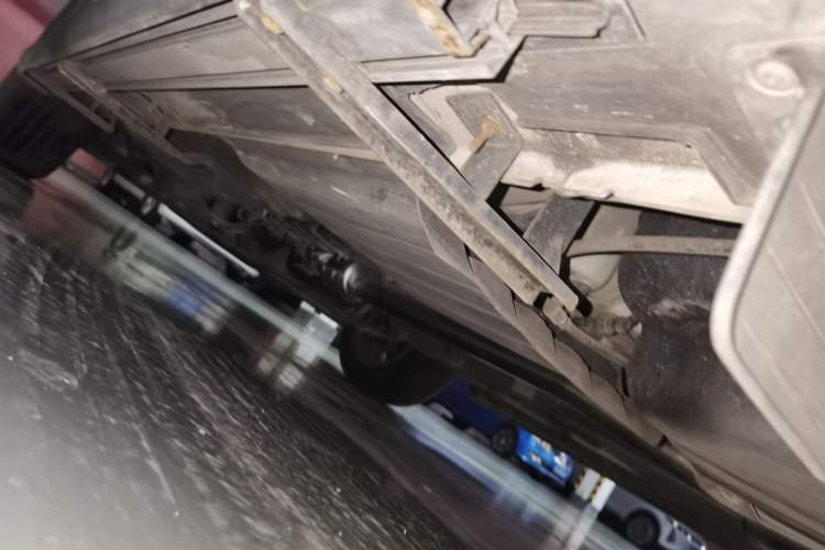 Used Hyundai Tucson 2018 1.6T Dual-Clutch Two-Wheel Drive 15th Anniversary Special Edition Chassis Rear Left