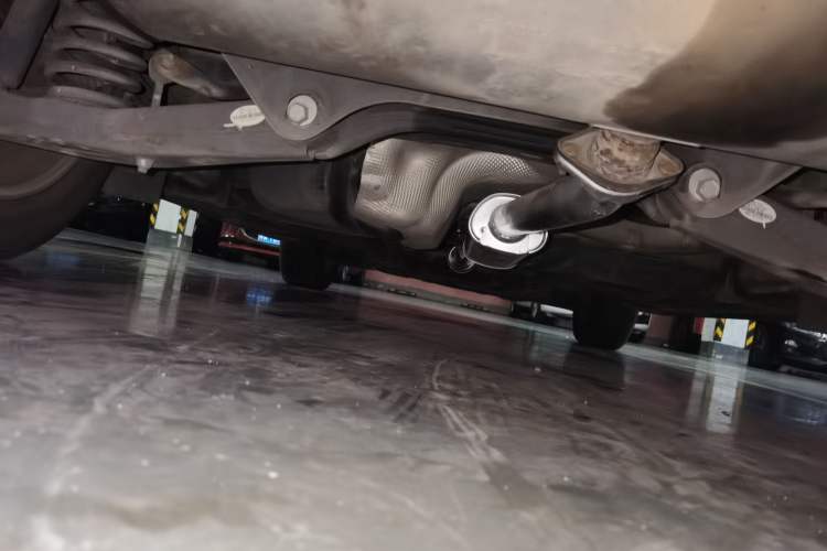 Used Hyundai Tucson 2018 1.6T Dual-Clutch Two-Wheel Drive 15th Anniversary Special Edition Chassis Rear