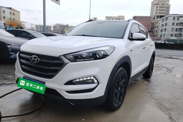 Used Hyundai Tucson 2018 1.6T Dual-Clutch Two-Wheel Drive 15th Anniversary Special Edition