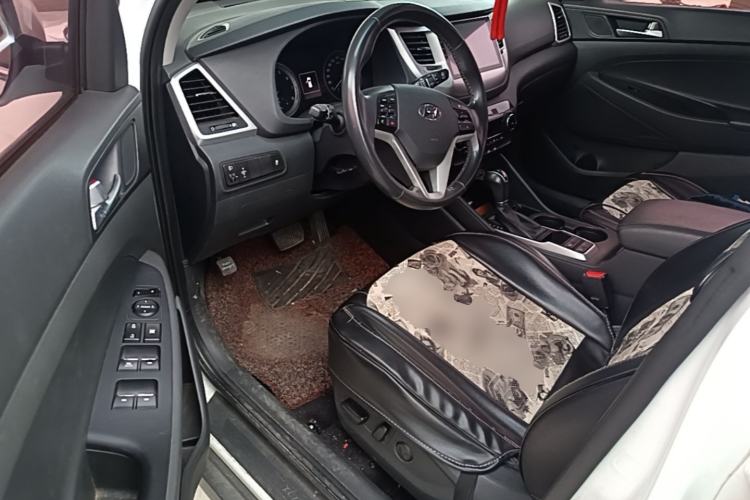 Used Hyundai Tucson 2018 1.6T Dual-Clutch Two-Wheel Drive 15th Anniversary Special Edition Driver Seat