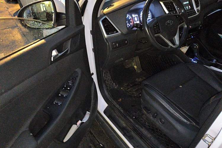 Used Hyundai Tucson 2018 1.6T Dual-Clutch Two-Wheel Drive 15th Anniversary Special Edition Driver Seat