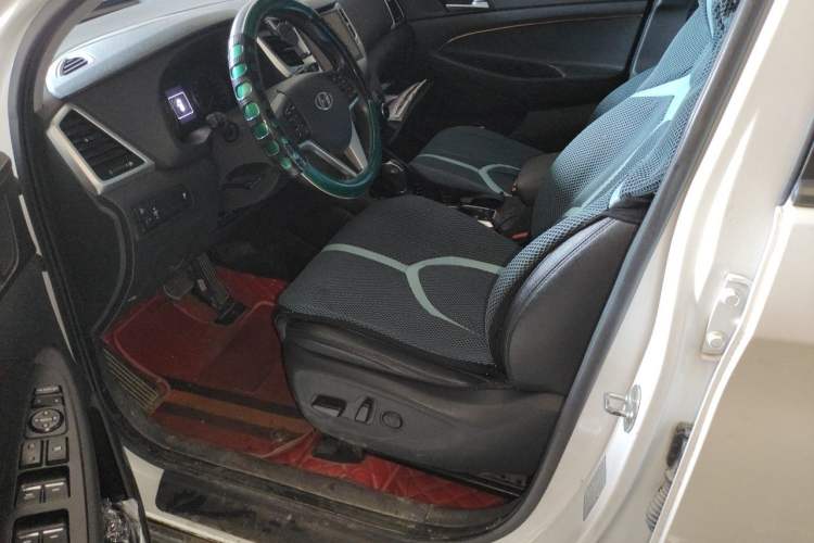 Used Hyundai Tucson 2018 1.6T Dual-Clutch Two-Wheel Drive 15th Anniversary Special Edition Driver Seat