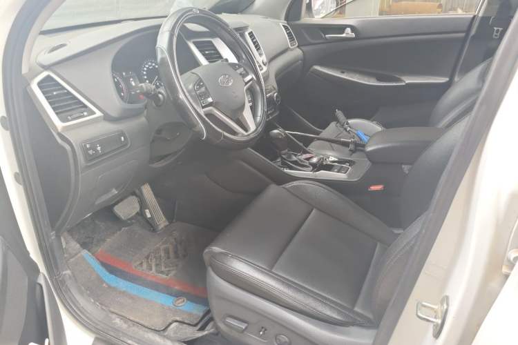 Used Hyundai Tucson 2018 1.6T Dual-Clutch Two-Wheel Drive 15th Anniversary Special Edition Driver Seat
