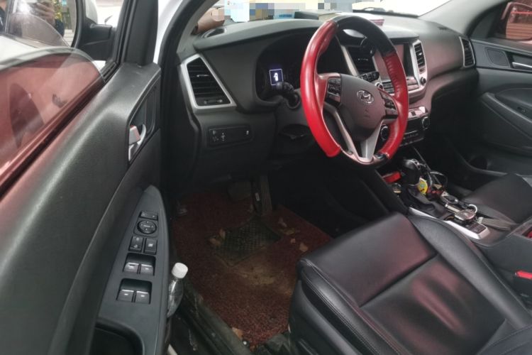 Used Hyundai Tucson 2018 1.6T Dual-Clutch Two-Wheel Drive 15th Anniversary Special Edition Driver Seat