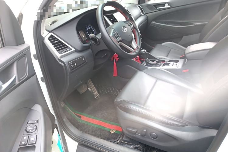 Used Hyundai Tucson 2018 1.6T Dual-Clutch Two-Wheel Drive 15th Anniversary Special Edition Driver Seat