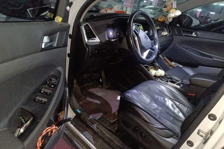Used Hyundai Tucson 2018 1.6T Dual-Clutch Two-Wheel Drive 15th Anniversary Special Edition Driver Seat