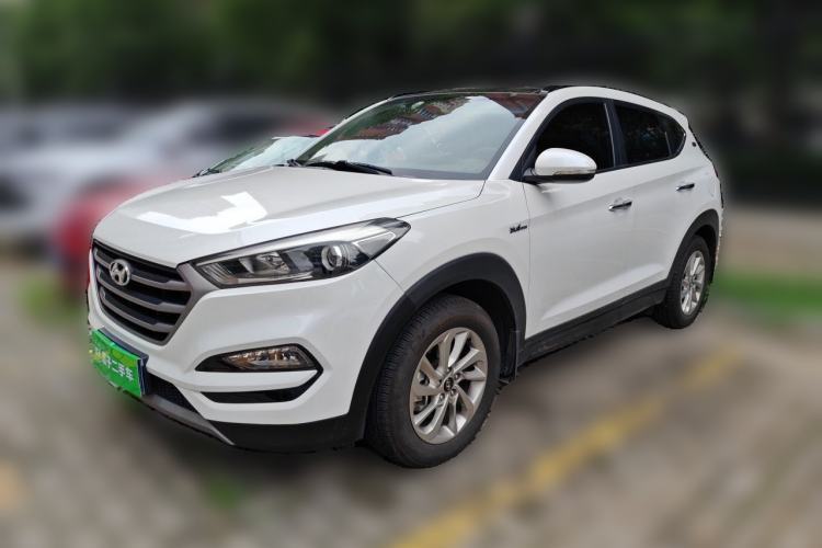 Used Hyundai Tucson 2018 1.6T Dual-Clutch Two-Wheel Drive 15th Anniversary Special Edition Guazi used car, China used car export, Used car for sale, Used  cars, Cheapest cars for sale