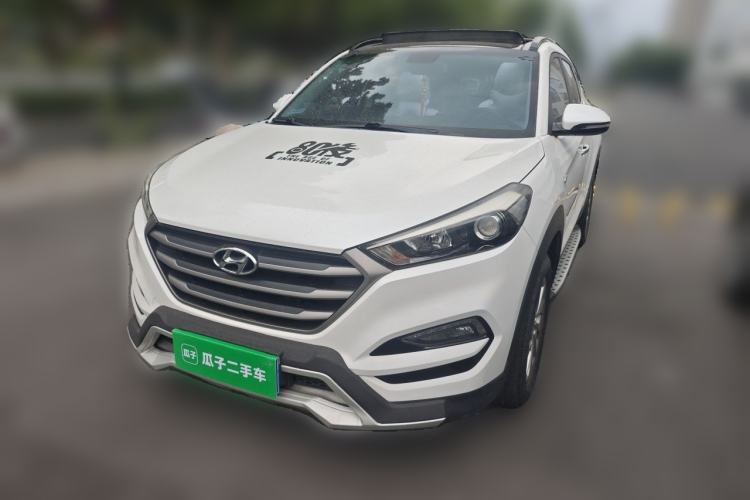 Used Hyundai Tucson 2018 1.6T Dual-Clutch Two-Wheel Drive 15th Anniversary Special Edition Guazi used car, China used car export, Used car for sale, Used  cars, Cheapest cars for sale