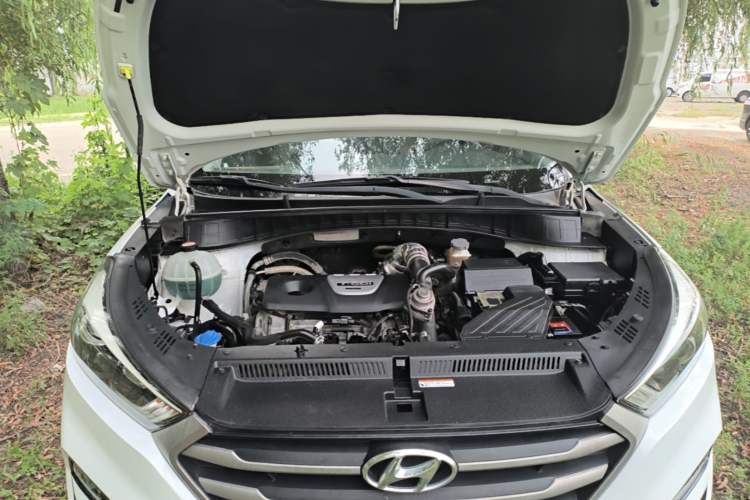 Used Hyundai Tucson 2018 1.6T Dual-Clutch Two-Wheel Drive 15th Anniversary Special Edition Engine Bay