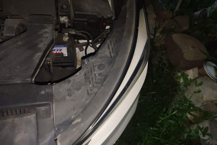 Used Hyundai Tucson 2018 1.6T Dual-Clutch Two-Wheel Drive 15th Anniversary Special Edition Engine Bay Left
