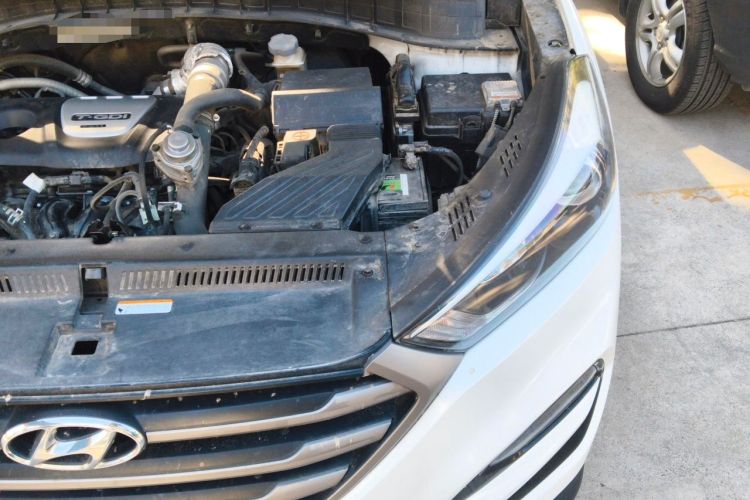 Used Hyundai Tucson 2018 1.6T Dual-Clutch Two-Wheel Drive 15th Anniversary Special Edition Engine Bay Left