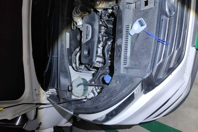 Used Hyundai Tucson 2018 1.6T Dual-Clutch Two-Wheel Drive 15th Anniversary Special Edition Engine Bay Right