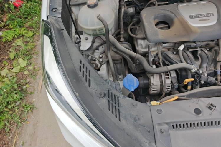 Used Hyundai Tucson 2018 1.6T Dual-Clutch Two-Wheel Drive 15th Anniversary Special Edition Engine Bay Right