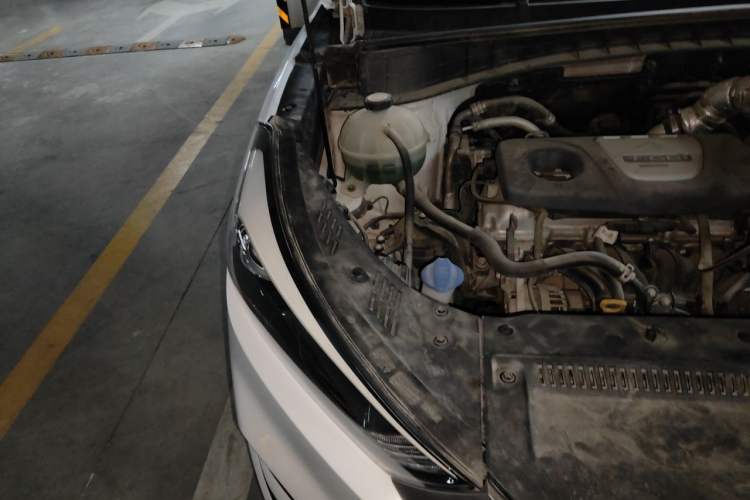 Used Hyundai Tucson 2018 1.6T Dual-Clutch Two-Wheel Drive 15th Anniversary Special Edition Engine Bay Right