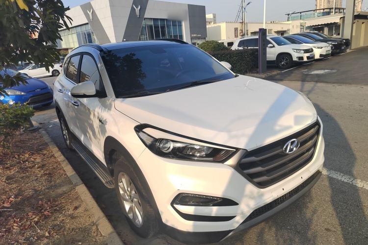 Used Hyundai Tucson 2018 1.6T Dual-Clutch Two-Wheel Drive 15th Anniversary Special Edition Exterior 1