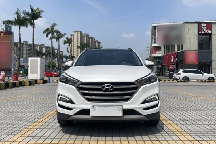 Used Hyundai Tucson 2018 1.6T Dual-Clutch Two-Wheel Drive 15th Anniversary Special Edition Exterior 2
