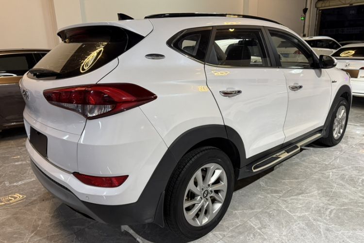 Used Hyundai Tucson 2018 1.6T Dual-Clutch Two-Wheel Drive 15th Anniversary Special Edition Exterior 2