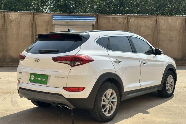 Used Hyundai Tucson 2018 1.6T Dual-Clutch Two-Wheel Drive 15th Anniversary Special Edition Exterior 4