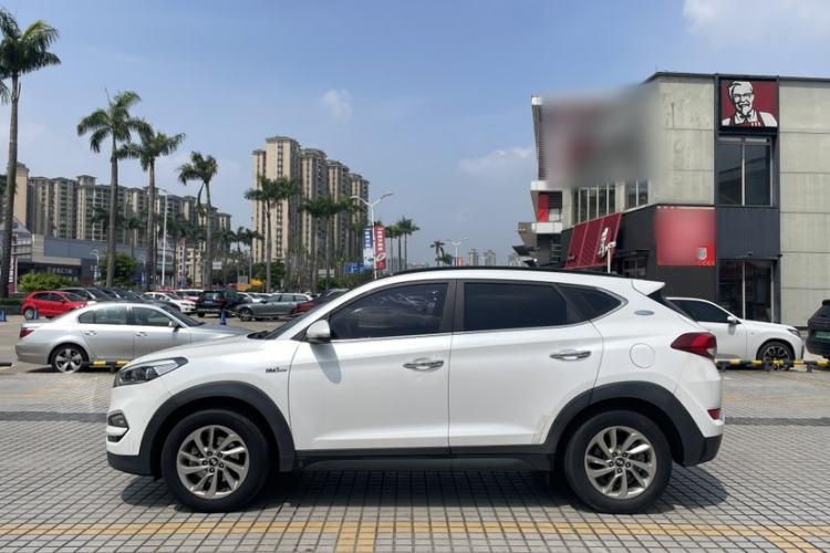 Used Hyundai Tucson 2018 1.6T Dual-Clutch Two-Wheel Drive 15th Anniversary Special Edition Exterior 4