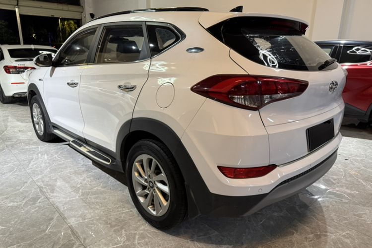 Used Hyundai Tucson 2018 1.6T Dual-Clutch Two-Wheel Drive 15th Anniversary Special Edition Exterior 5