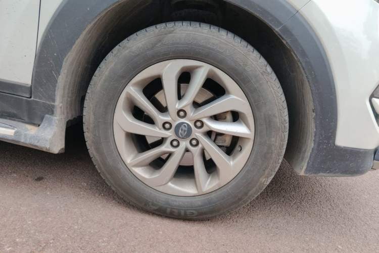 Used Hyundai Tucson 2018 1.6T Dual-Clutch Two-Wheel Drive 15th Anniversary Special Edition Exterior 7