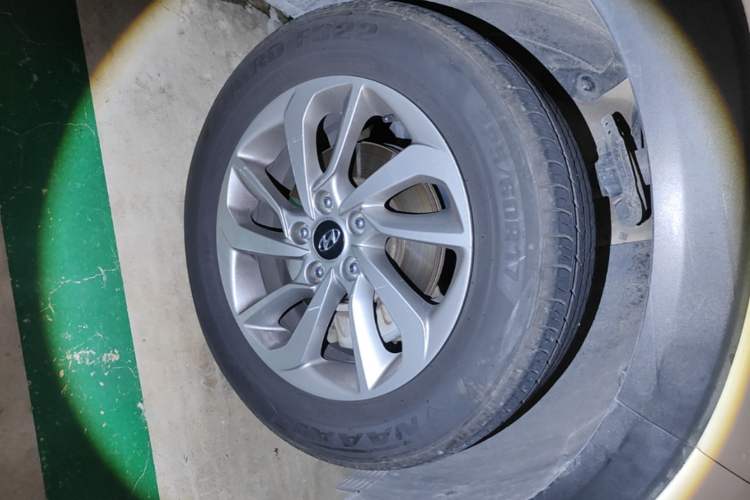 Used Hyundai Tucson 2018 1.6T Dual-Clutch Two-Wheel Drive 15th Anniversary Special Edition Exterior 7