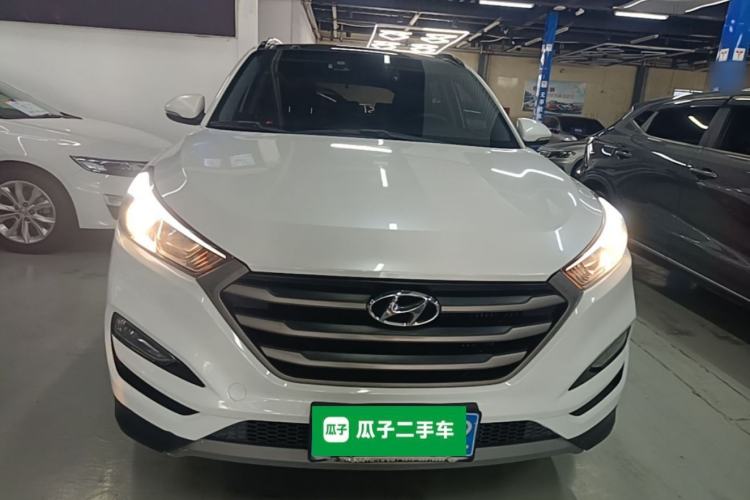 Used Hyundai Tucson 2018 1.6T Dual-Clutch Two-Wheel Drive 15th Anniversary Special Edition Front