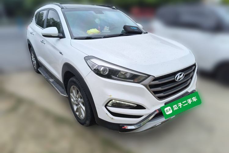 Used Hyundai Tucson 2018 1.6T Dual-Clutch Two-Wheel Drive 15th Anniversary Special Edition Front Right 45 Deg