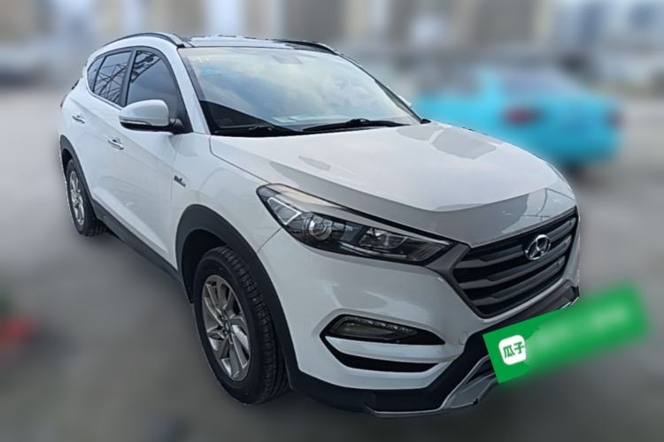 Used Hyundai Tucson 2018 1.6T Dual-Clutch Two-Wheel Drive 15th Anniversary Special Edition Front Right 45 Deg