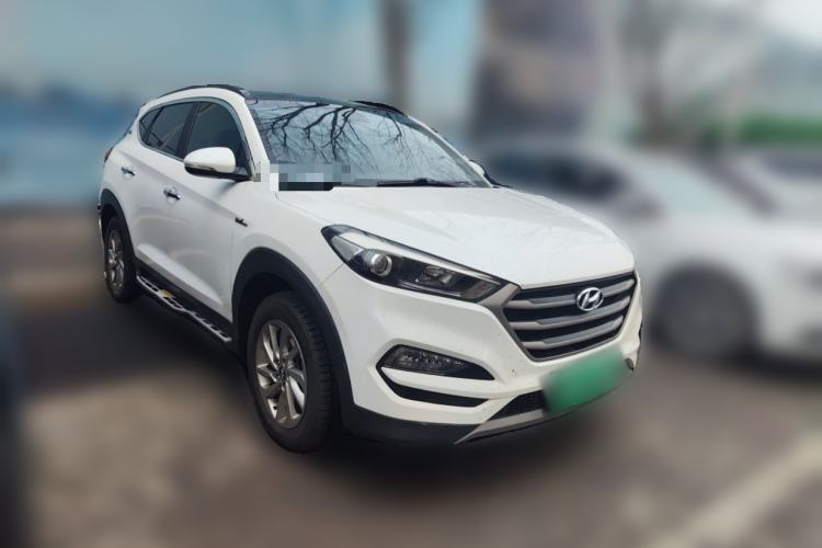 Used Hyundai Tucson 2018 1.6T Dual-Clutch Two-Wheel Drive 15th Anniversary Special Edition Front Right 45 Deg