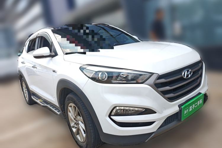 Used Hyundai Tucson 2018 1.6T Dual-Clutch Two-Wheel Drive 15th Anniversary Special Edition Front Right 45 Deg
