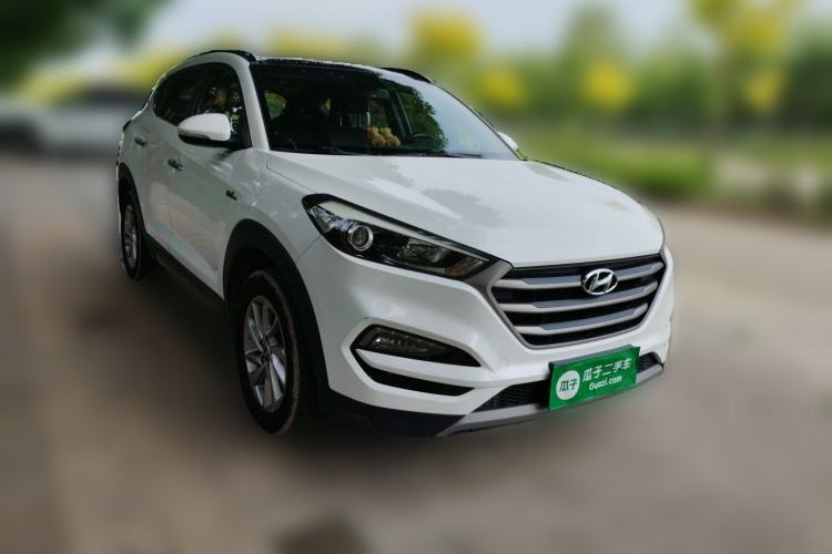 Used Hyundai Tucson 2018 1.6T Dual-Clutch Two-Wheel Drive 15th Anniversary Special Edition Front Right 45 Deg
