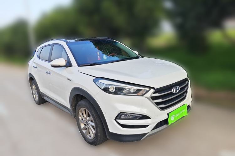 Used Hyundai Tucson 2018 1.6T Dual-Clutch Two-Wheel Drive 15th Anniversary Special Edition Front Right 45 Deg