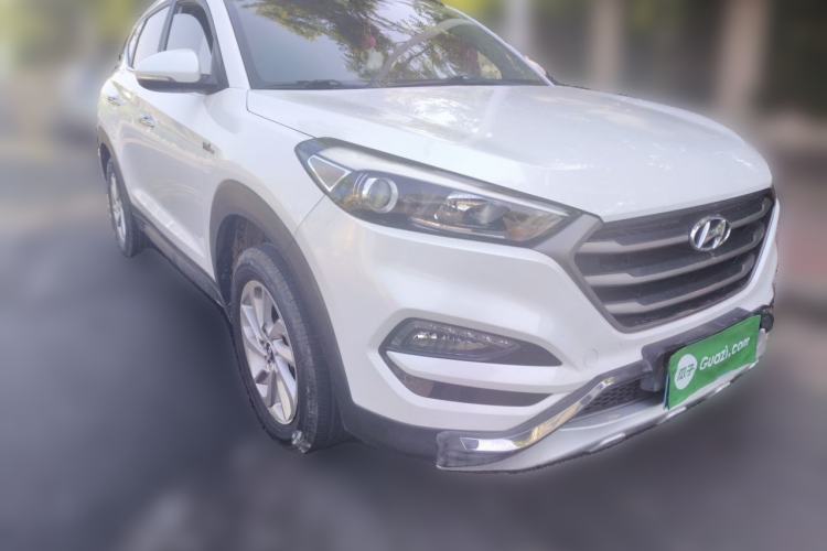 Used Hyundai Tucson 2018 1.6T Dual-Clutch Two-Wheel Drive 15th Anniversary Special Edition Front Right 45 Deg