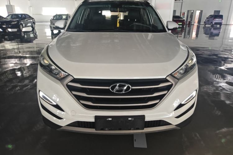 Used Hyundai Tucson 2018 1.6T Dual-Clutch Two-Wheel Drive 15th Anniversary Special Edition Front