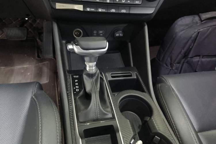 Used Hyundai Tucson 2018 1.6T Dual-Clutch Two-Wheel Drive 15th Anniversary Special Edition Gear Lever