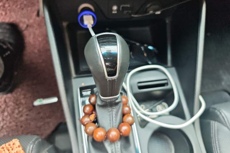 Used Hyundai Tucson 2018 1.6T Dual-Clutch Two-Wheel Drive 15th Anniversary Special Edition Gear Lever